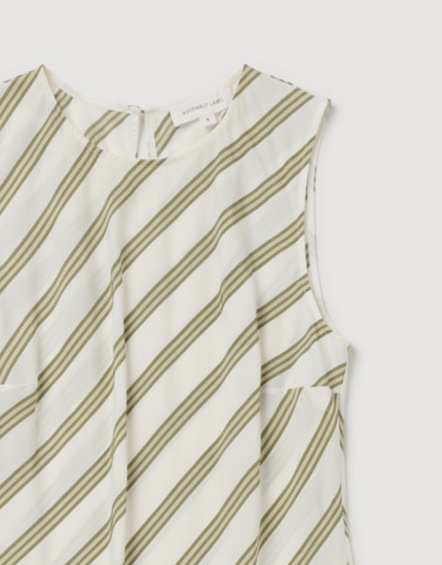 Revibe - Repaired Assembly Label Viscose Dress