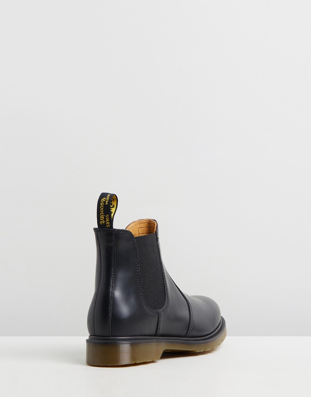 Dr Martens - Unisex 2976 Smooth Chelsea Boots
