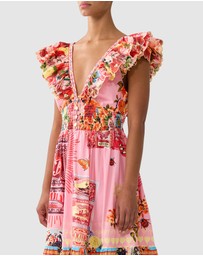 Camilla - Tiered Dress With Neck Frill