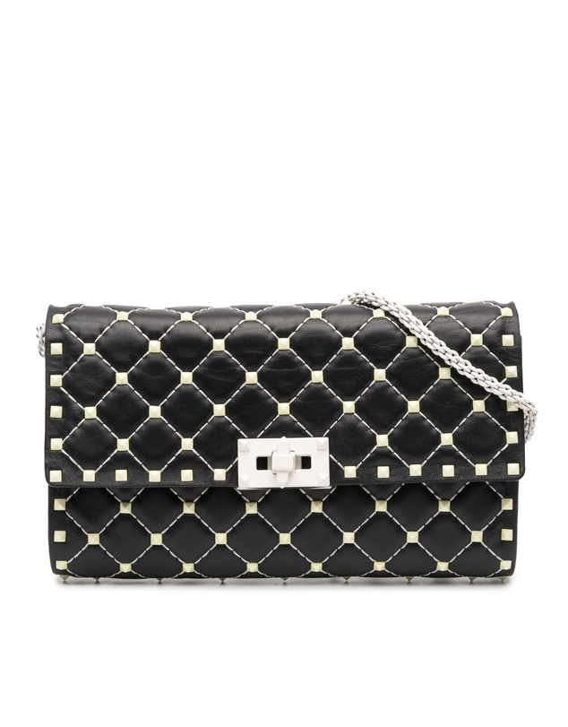 Pre-Loved by Azura Reborn - Pre-Loved Quilted Lambskin Free Rockstud Spike Wallet On Chain