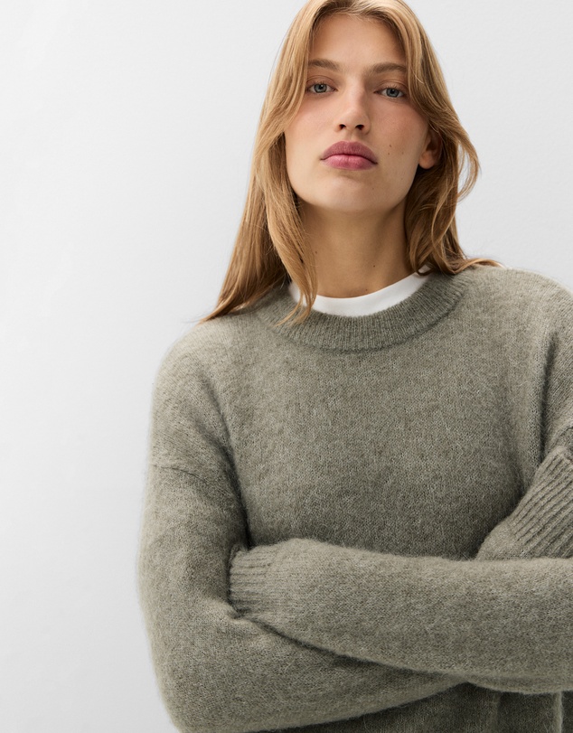 UNISON - Lofty Crew Neck Knit