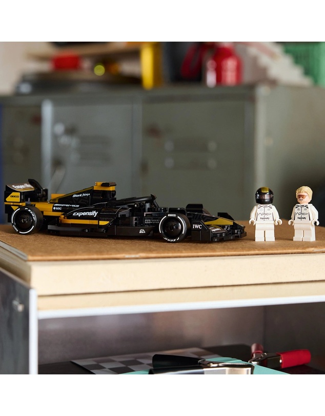 LEGO - 77252 APXGP Team Race Car from F1 The Movie