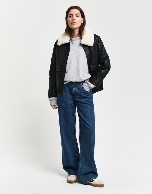 Gant - Shield Crew Neck Sweatshirt