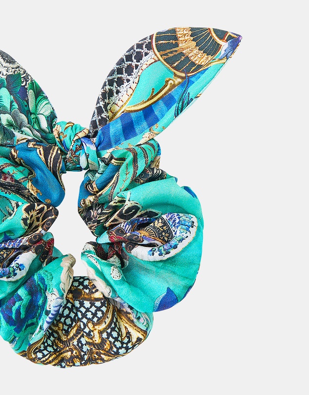 Camilla - Scrunchie With Tie