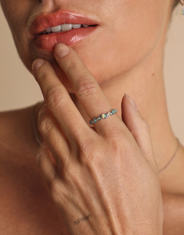 Astrid & Miyu - Opal Pear Bezel Band Ring