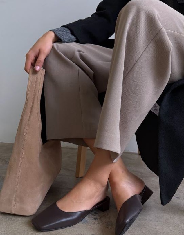 Atmos&Here - Willow Square Toe Leather Mules