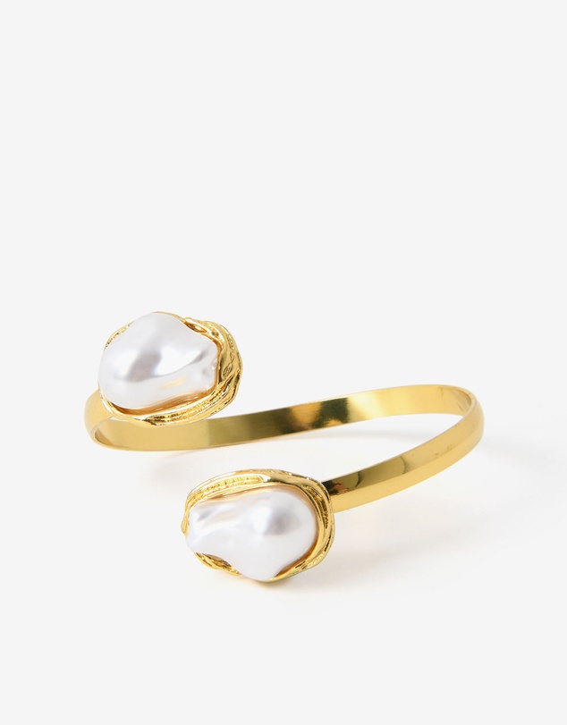 Forcast - Clara Pearl Statement Bracelet