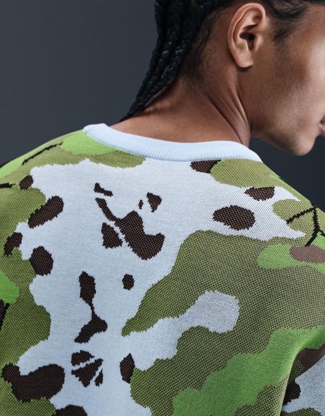 Nike - Life Wilderness Sweater