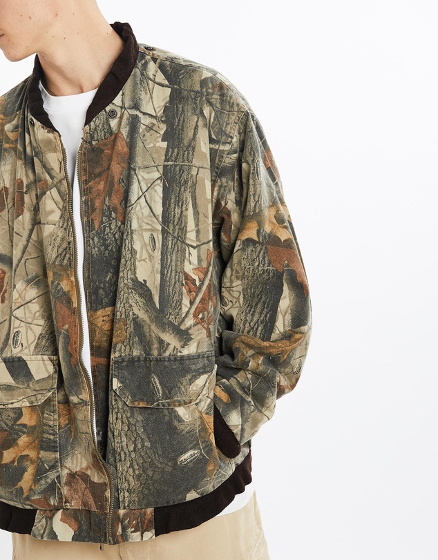 Vintage by The Real Deal - Pre Loved - Vintage 90s Realtree Camo Jacket