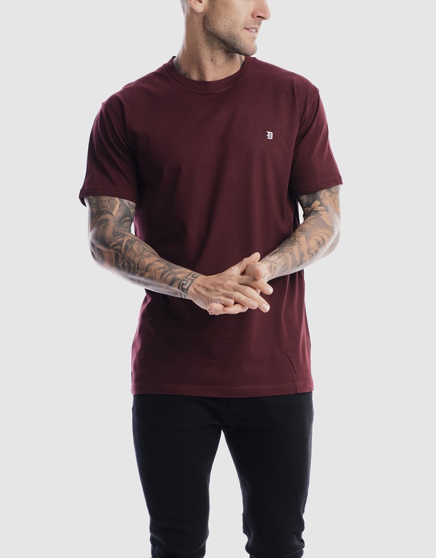 DVNT - Classic Embroidery Tee