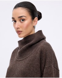 Minima Esenciales - Rian Wool Cashmere Funnel Neck Jumper