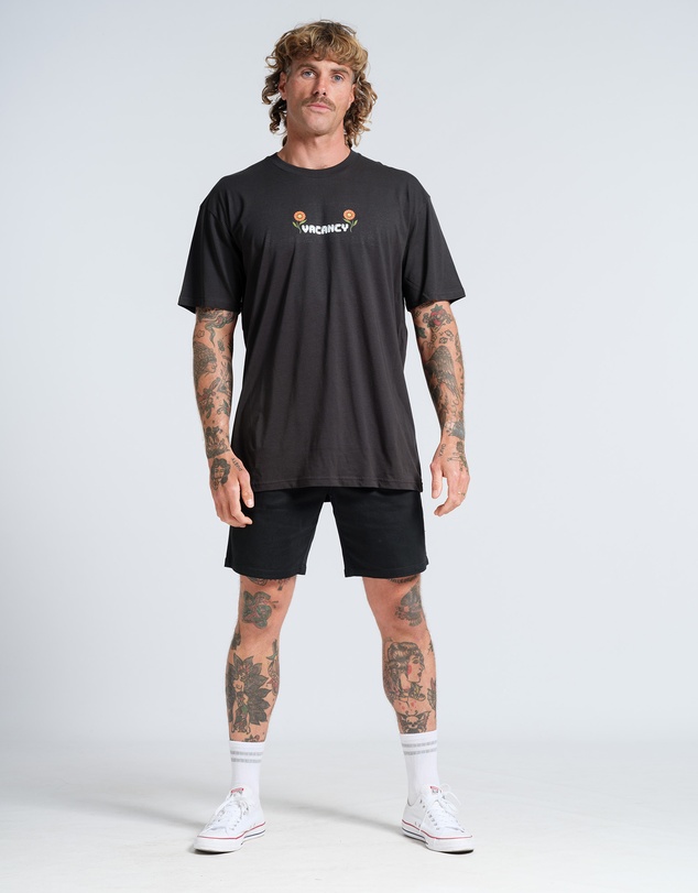 Vacancy Co - Flower Power Tee