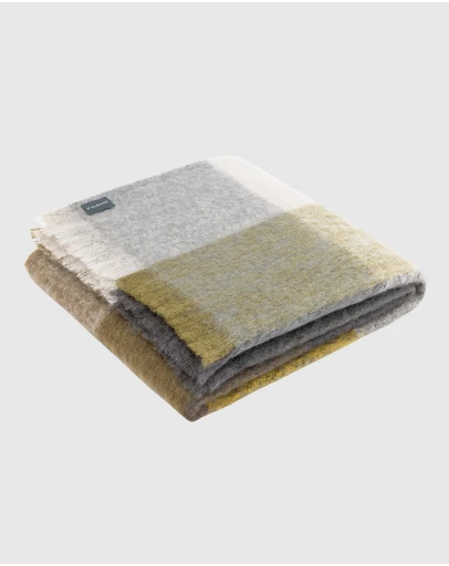 St Albans - Mohair Throw Otway