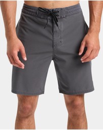 Quiksilver - Mens Surfsilk 18