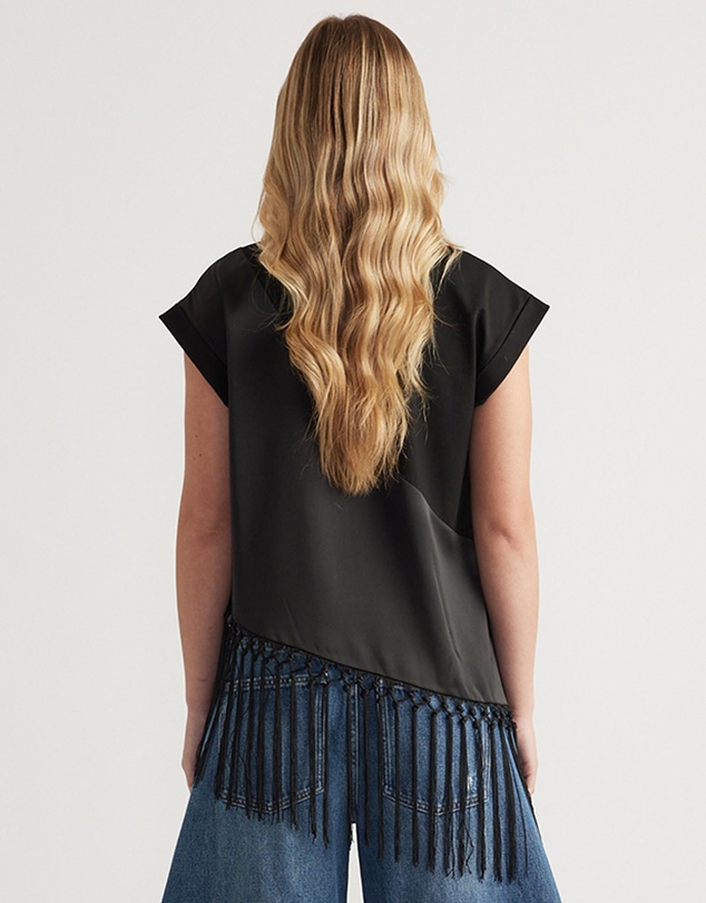 Decjuba - Elsa Fringe Hem Tee