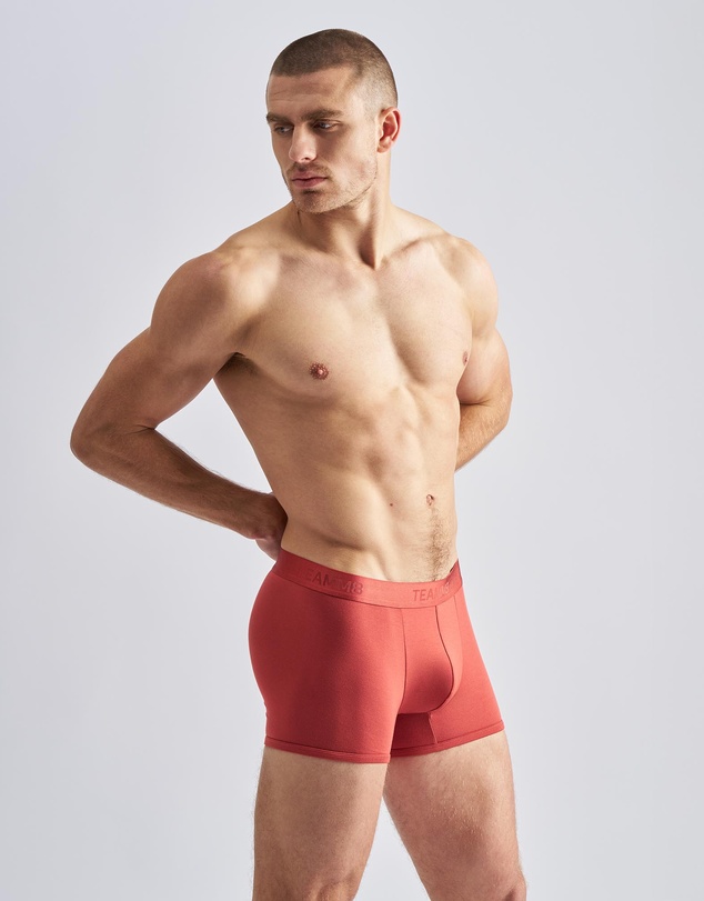 TEAMM8 - Reign Trunk