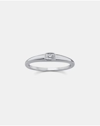 Zoe Olivia - 9K White Gold Emerald Cut Lab Grown Diamond Ring