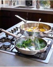 Joseph Joseph - Space Steel Stainless-steel Frying Pan with Folding Handle - 24cm