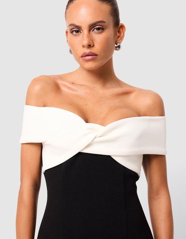 Revibe - Repaired Mossman Enternal Maxi Dress - AU 6