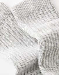 Cotton On Body Active - Body Scrunch Pilates Grip Socks