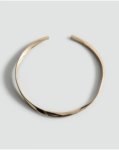 M.N.G - Rigid Choker