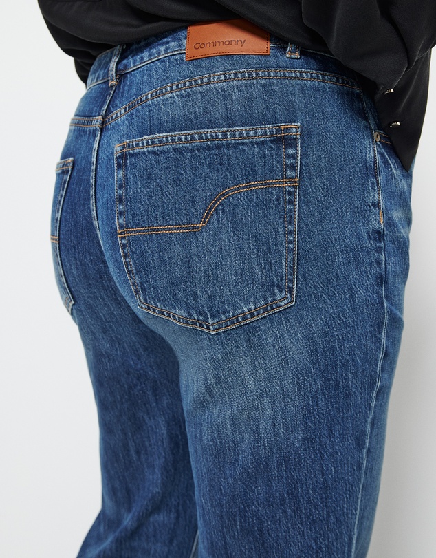 Commonry - The Mid Rise Slim Jean