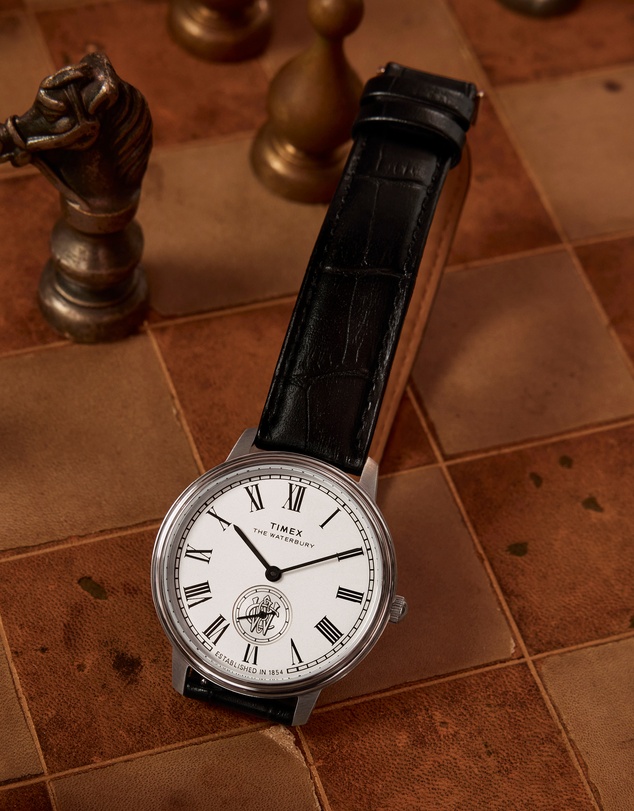 TIMEX - Waterbury Metropolitan Sub-Second 39mm Leather Strap Watch