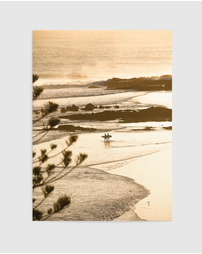 Olive et Oriel - Snapper Rocks I Art Print