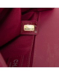 Pre-Loved by Azura Reborn - Pre-Loved Old Medium Chevron Lambskin Boy Flap