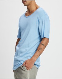 Surrounded By Ghosts - The Onyx Slim Rib Knit T-Shirt