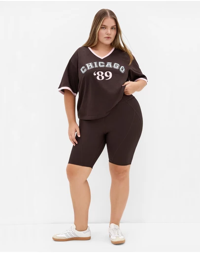 City Chic - Plus size Oversized V Neck Tee - chocolate