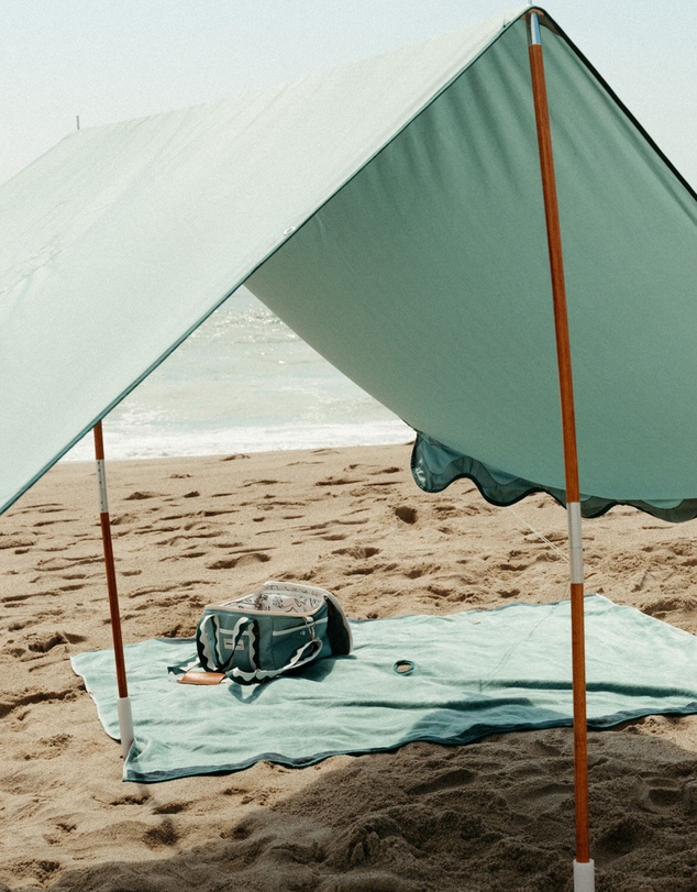 Business & Pleasure Co. - The Beach Blanket