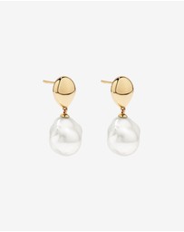 Michael Hill - Baroque Cultured Freshwater Pearl Drop Dome Earrings in 10kt Yellow Gold