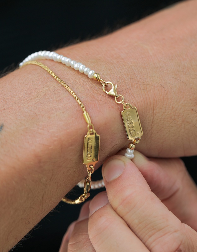 Kuzzoi - ICONIC EXCLUSIVE - Pearl Bracelet with Gold-Plated Silver Closure