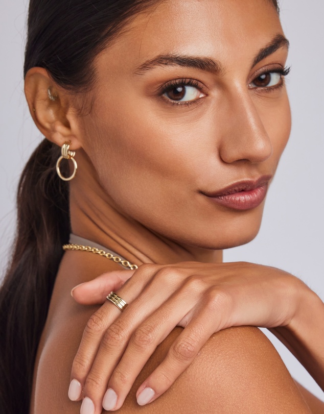 Zoe Olivia - 9K Gold Glow Ring