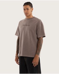 Kiss Chacey - Syndicate Loopback Street Tee
