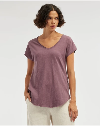 Amelius - Aiden Organic V Neck Tee