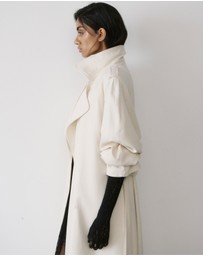 Minima Esenciales - Fable Oversized Blazer