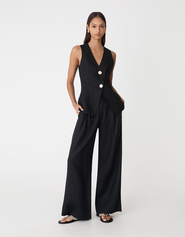Forcast - Ami V-Neck Linen Vest