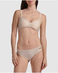adidas Sportswear - Active Micro Contour Bonded Wirefree Padded Push-Up Bra