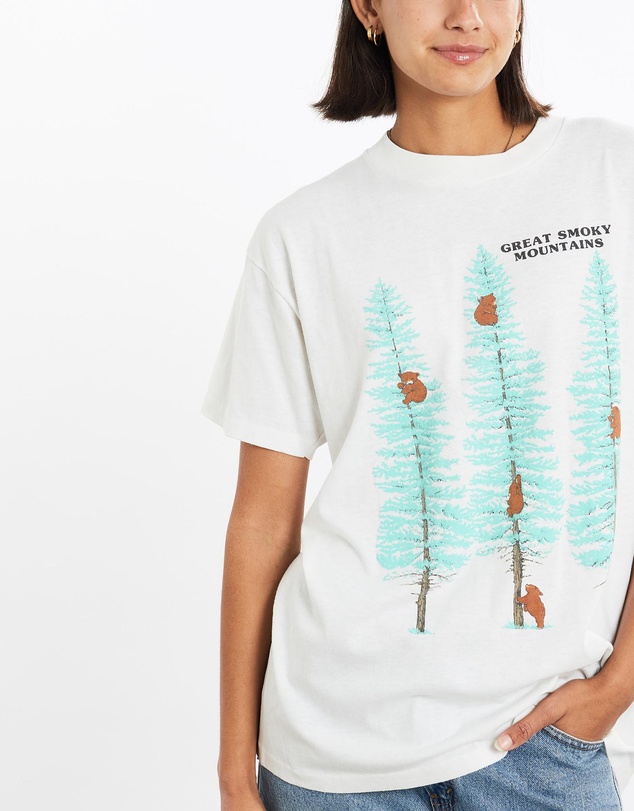 Vintage by The Real Deal - Pre Loved - Vintage 90s Great Smoky Mountains Bear Wildlife Tee