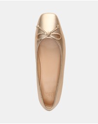 Wittner - Armenia Metallic Leather Ballet Flats