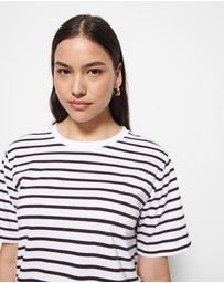 Commonry - Dani Tee