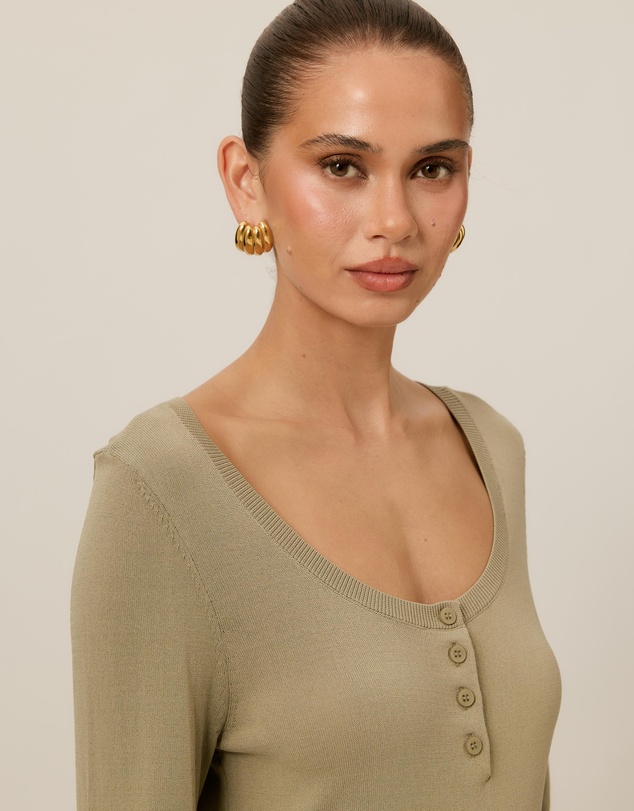 Tussah - Freya Fine Knit Long Sleeve Top