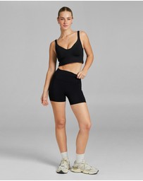 Rockwear - No Front Seam Mid Thigh Bike Short