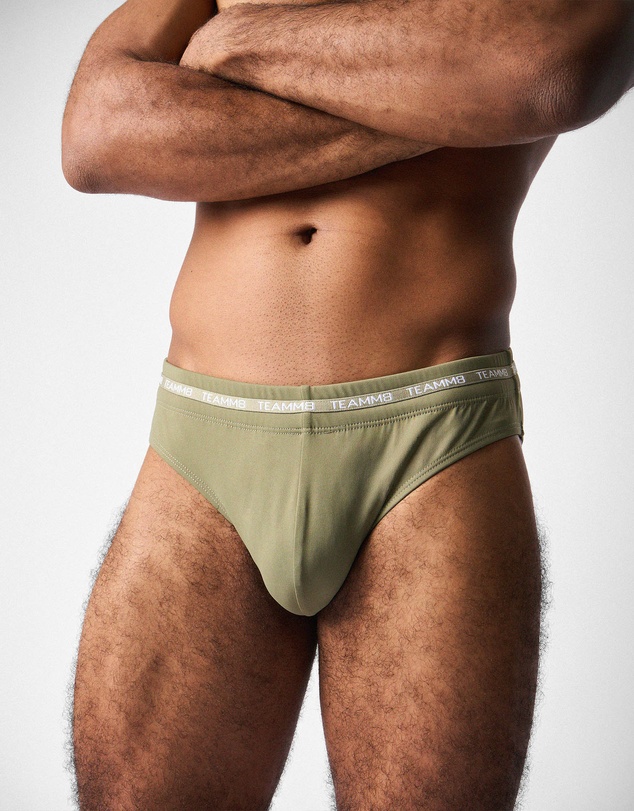 TEAMM8 - Ultra Swim Brief