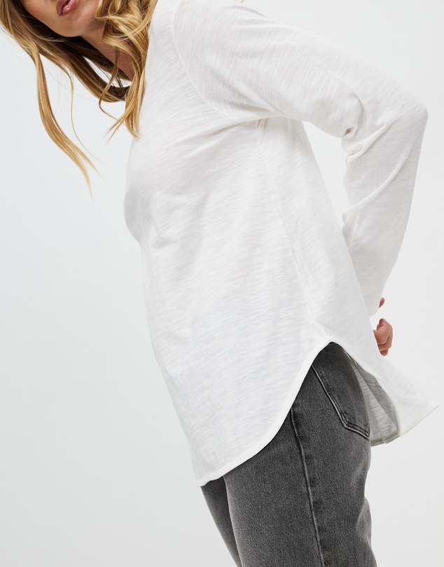 White By FTL - Leo Long Sleeve Tee