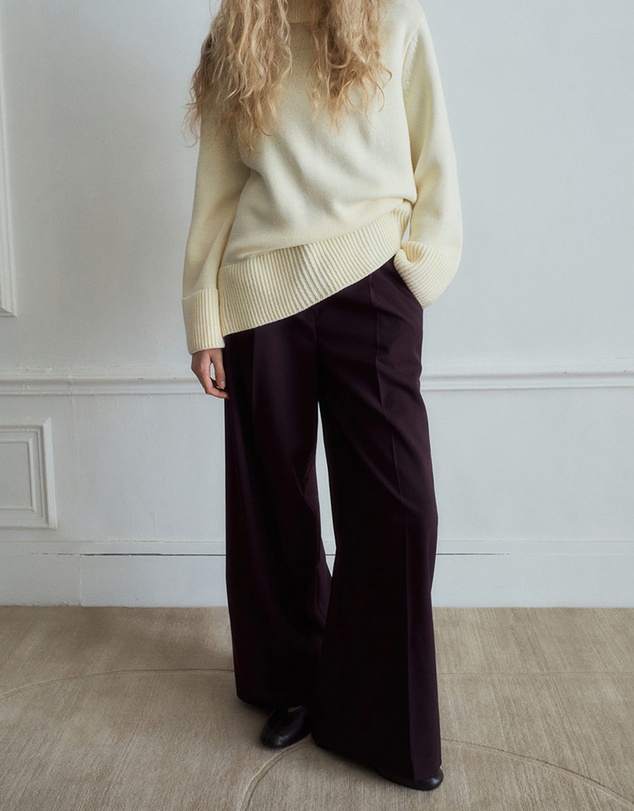 M.N.G - Wide-Leg Mid-Rise Pleated Trousers