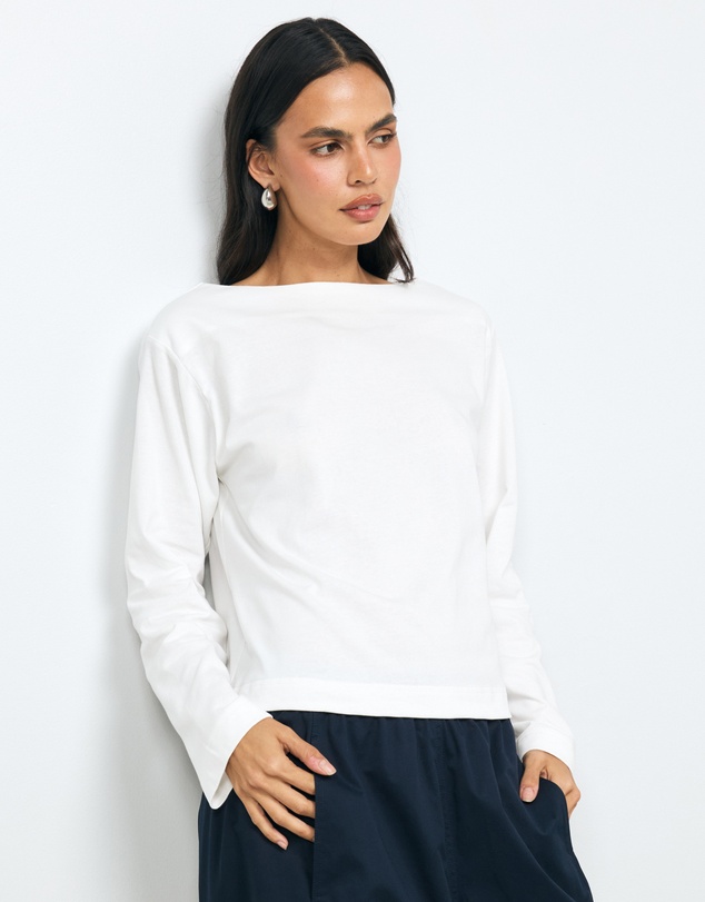 AERE - Boat Neck T-Shirt