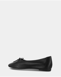 Senso - Callie
